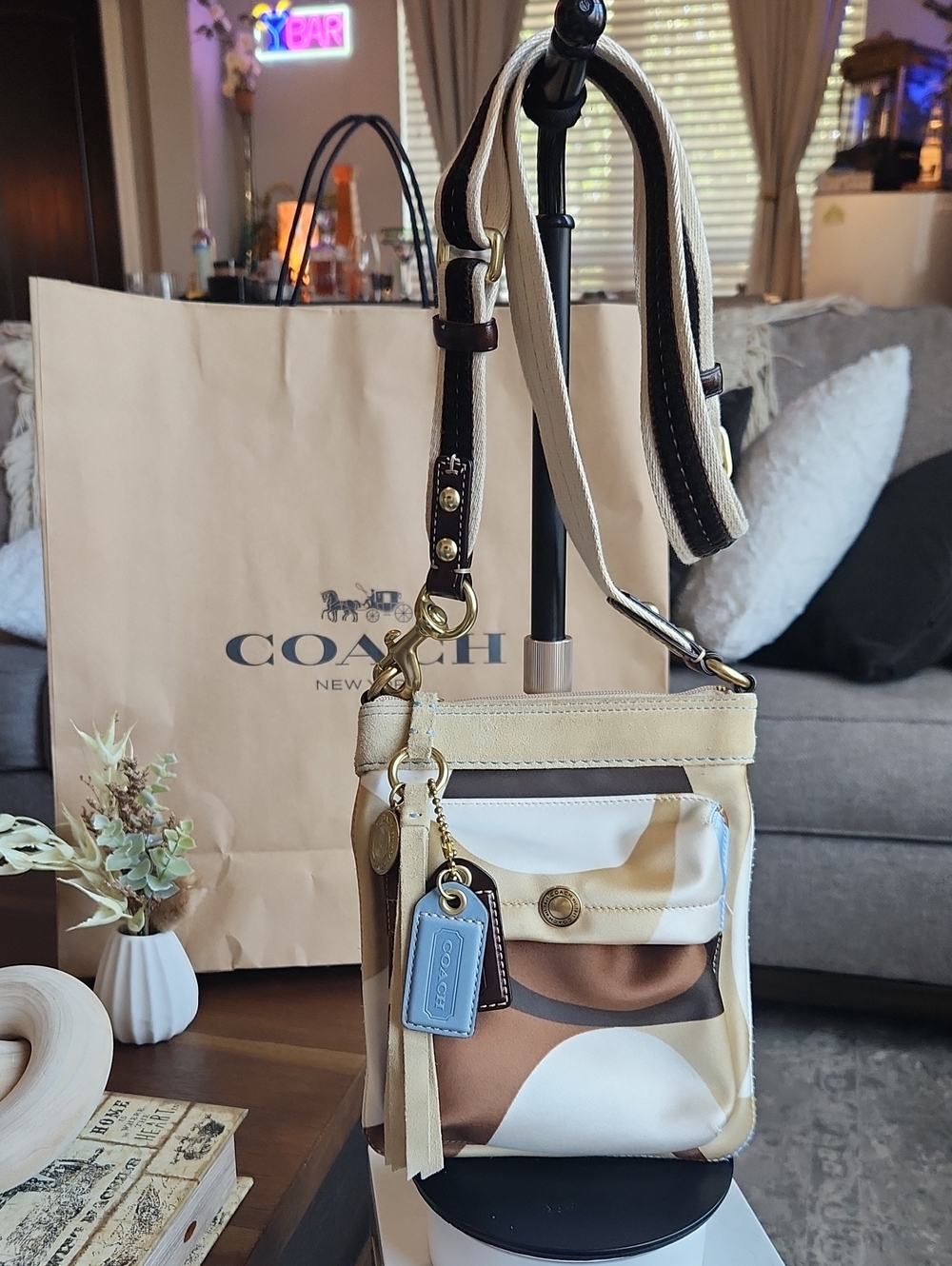 Vintage Y2K-era Coach Hamptons Scarf Print Crossbody Bag
